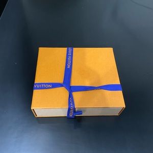 Louis Vuitton wallet box